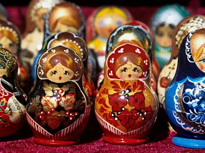 матрёшки, лаковая игрушка