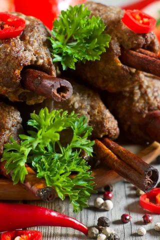 мясное блюдо, специи