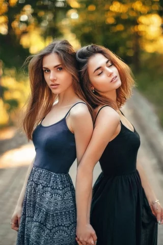 девушки, подружки, прогулка
