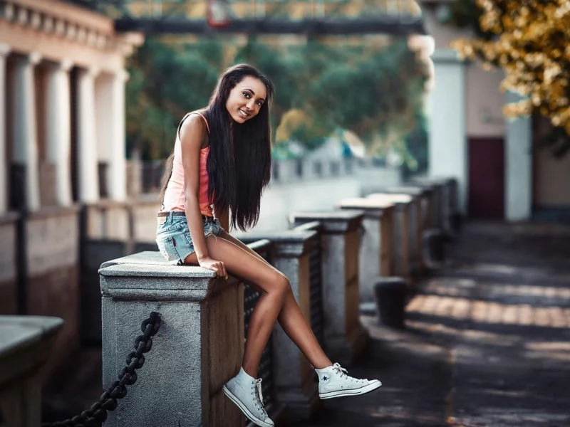 девушка, красивая, взгляд, улыбка, улица