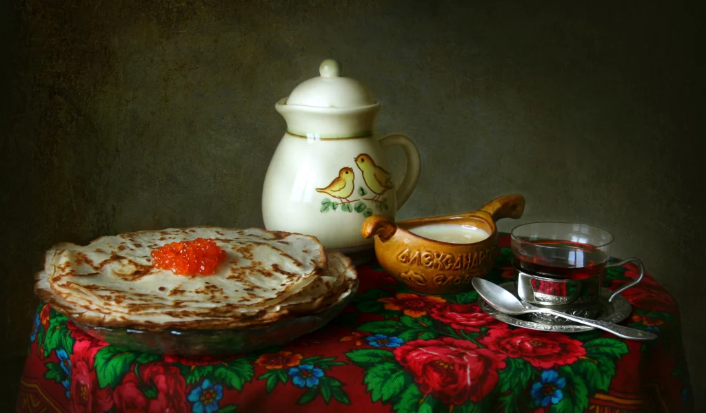 блины, чай, сметана, посуда