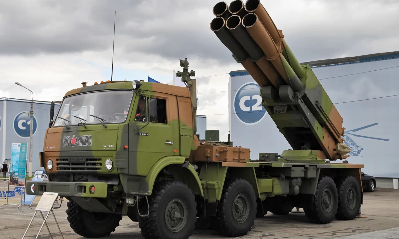 рсзо, смерч, 9а52 4