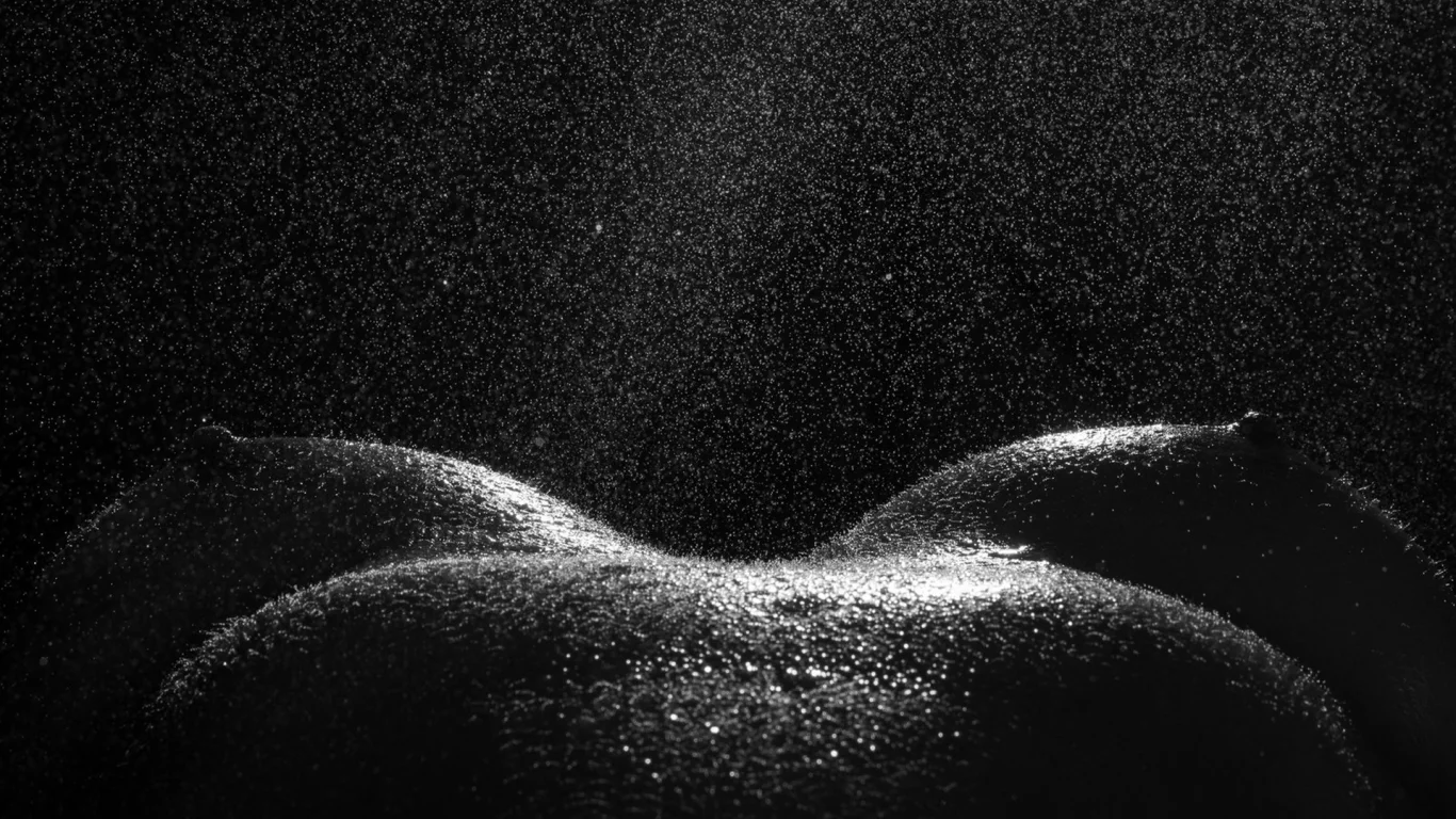 bodyscapes, арт, искусство, винтаж, девушка, секси, голая, тело, модель, красивая, животик, фигура, крупно, поза, мокрая, сиськи, соски, сосок, грудь