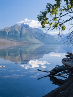 река, горы