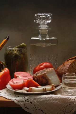 графин, закуска