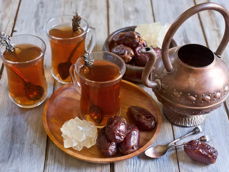 арабский чай, финики