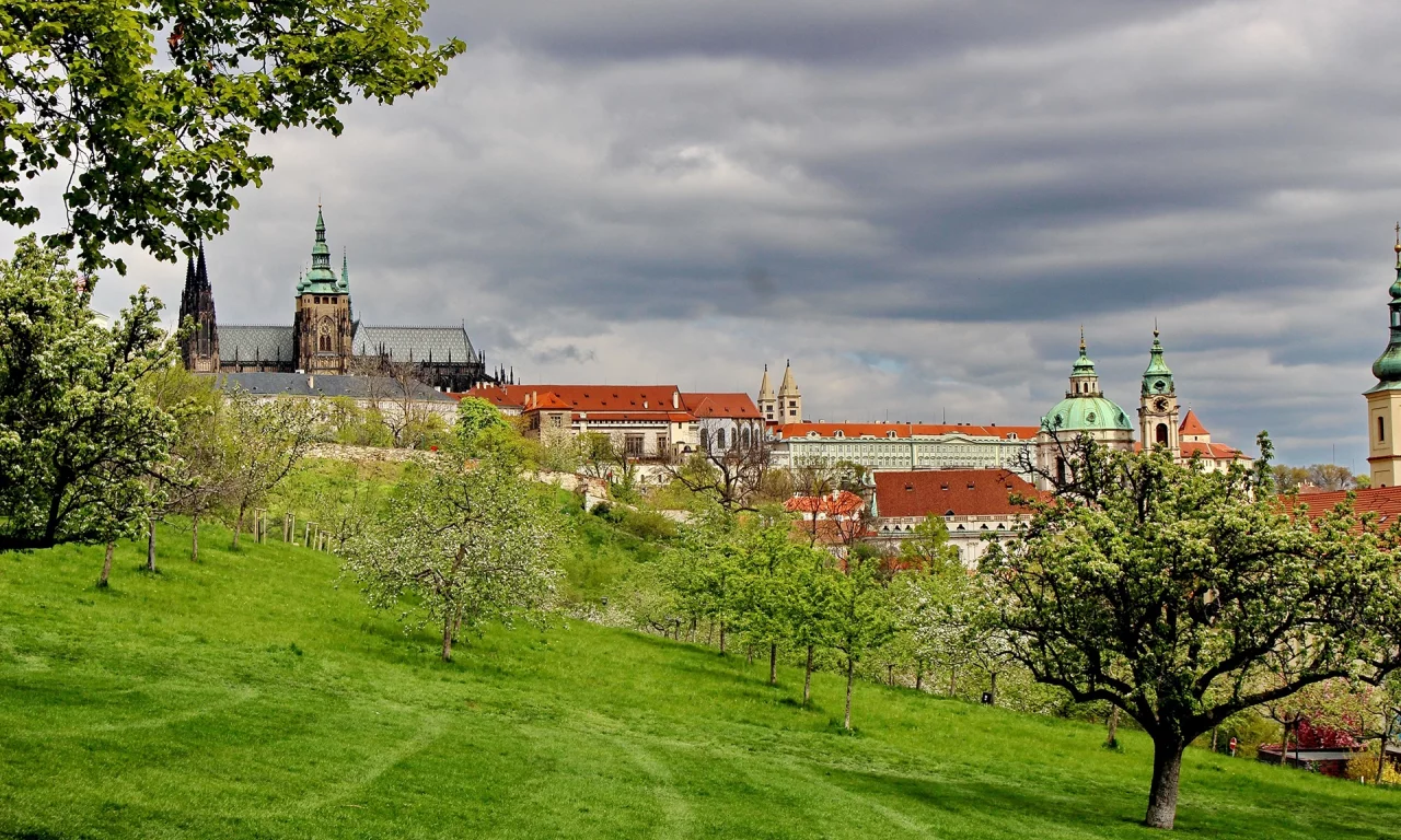 прага, облака
