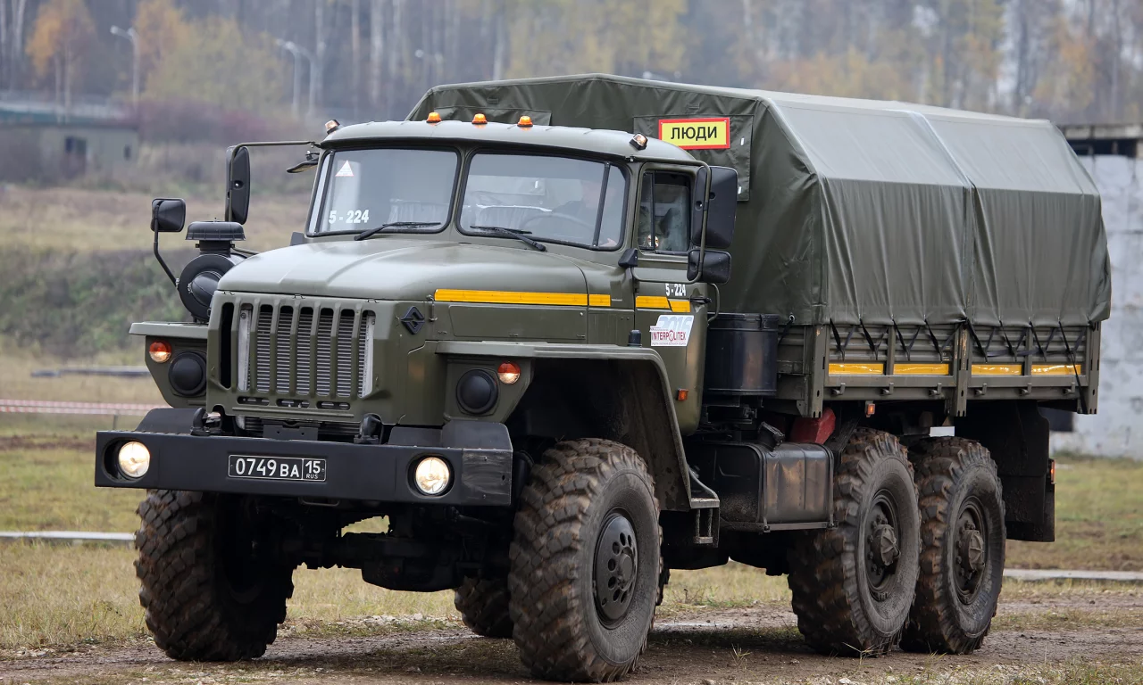 урал 4320, грузовик