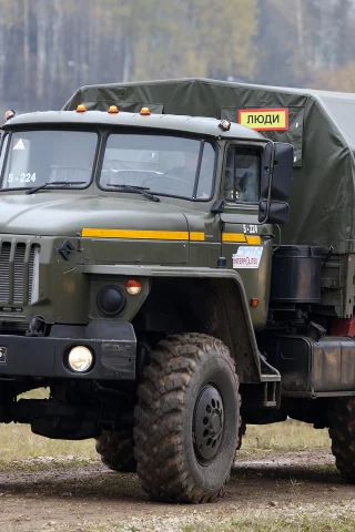 урал 4320, грузовик