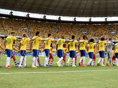 стадион, футболисты, сборная бразилии