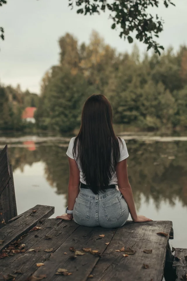 девушка, сидит, красивая