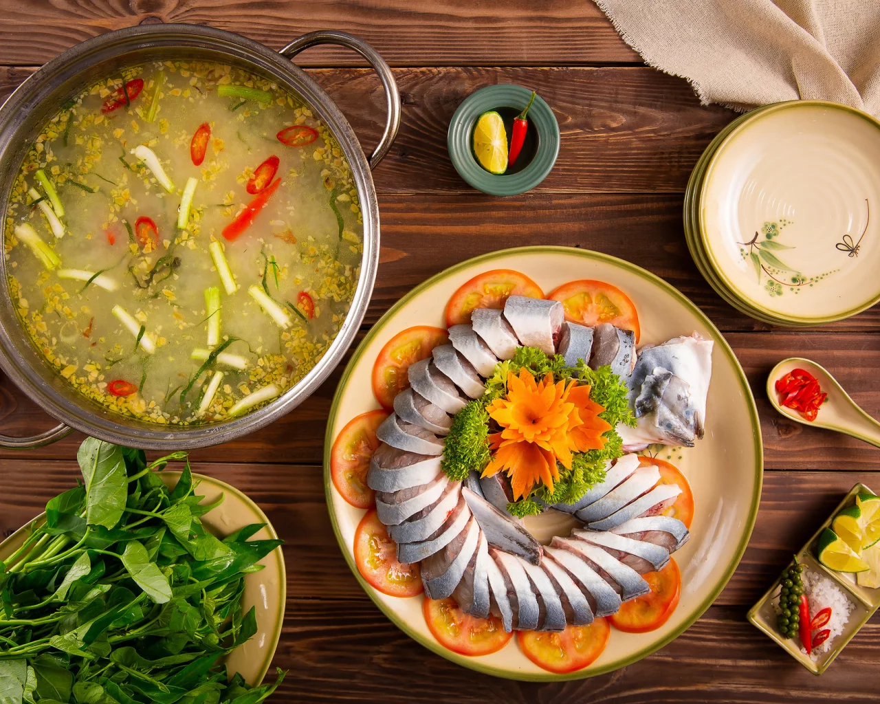 сервировка, блюда, азиатская кухня