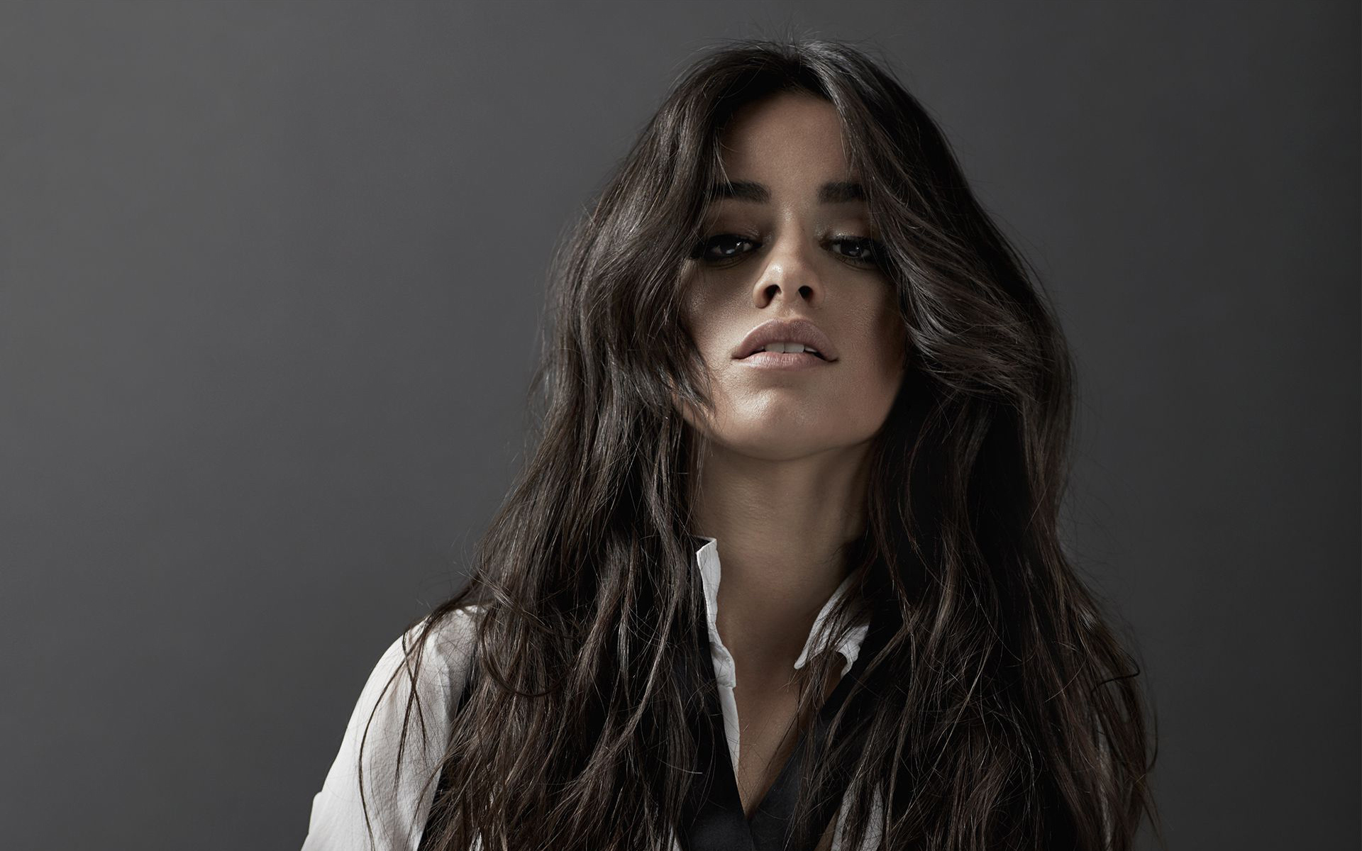 camila, cabelo