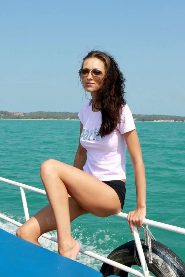 девушка, красивая, на яхте