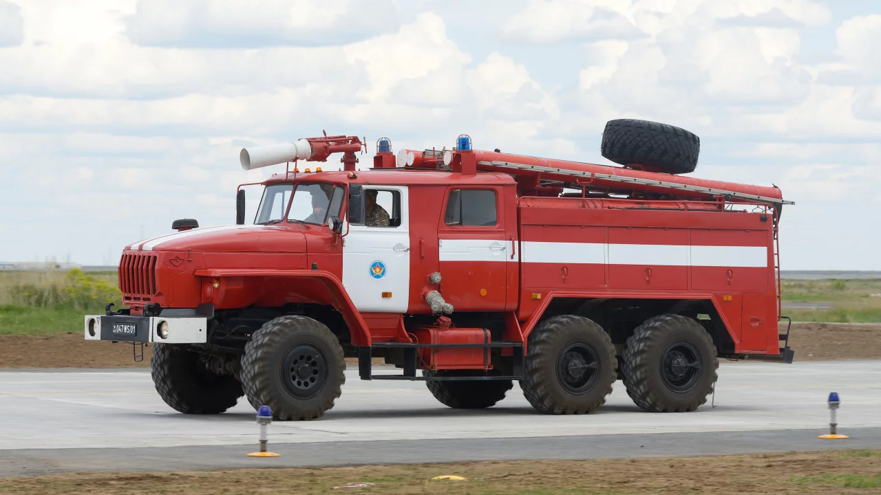 урал 4320, грузовик, пожарка