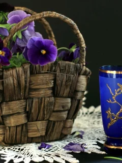 стаканы, анютины глазки