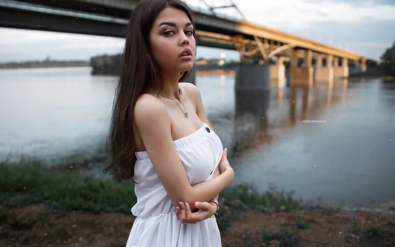 девушка, модель, милая, красивая, симпатичная брюнетка