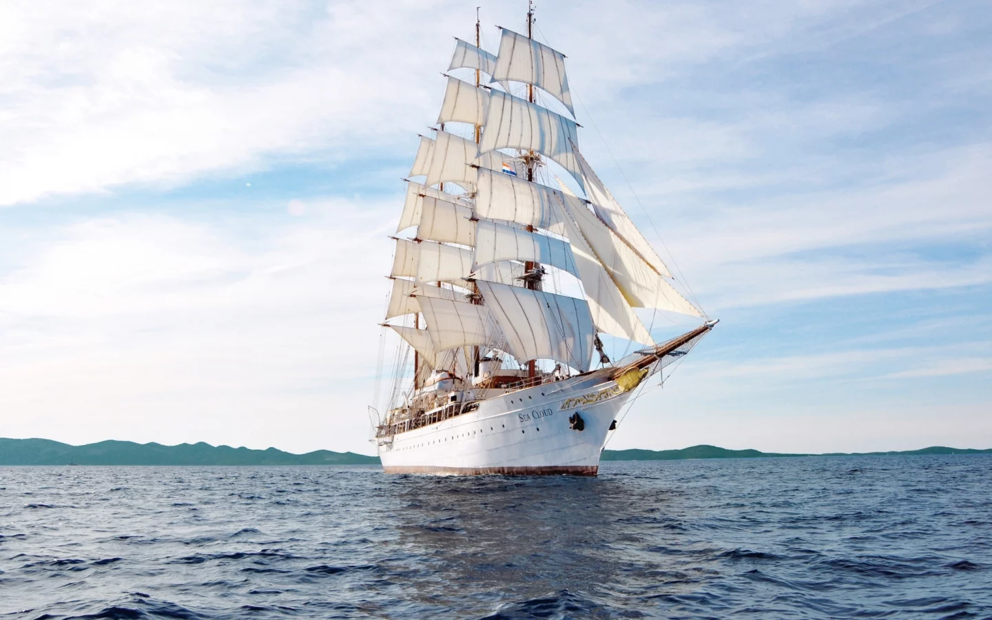 море, парусник