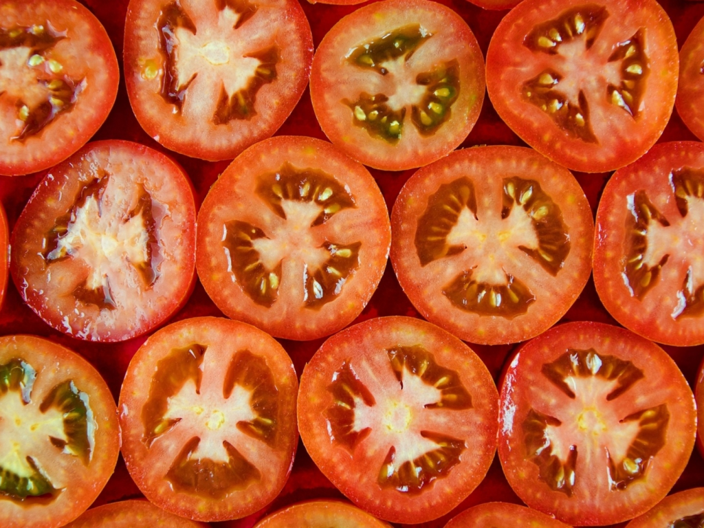 томаты, овощи