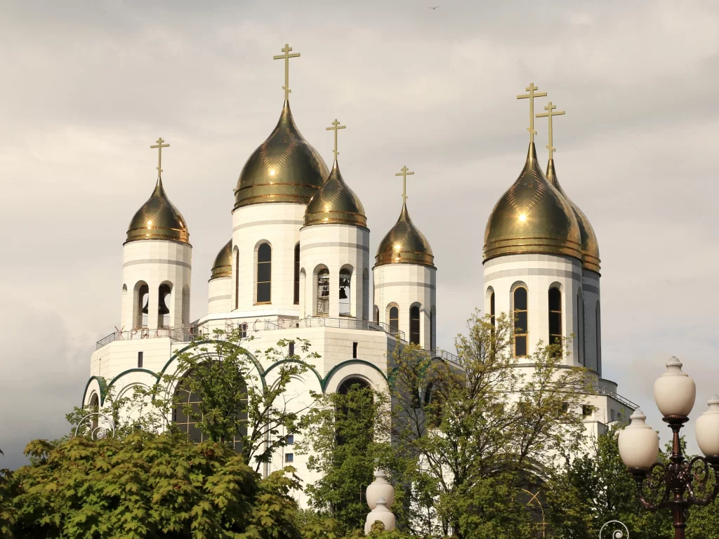 церковь, город