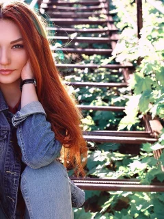 девушка, рыжая, взгляд