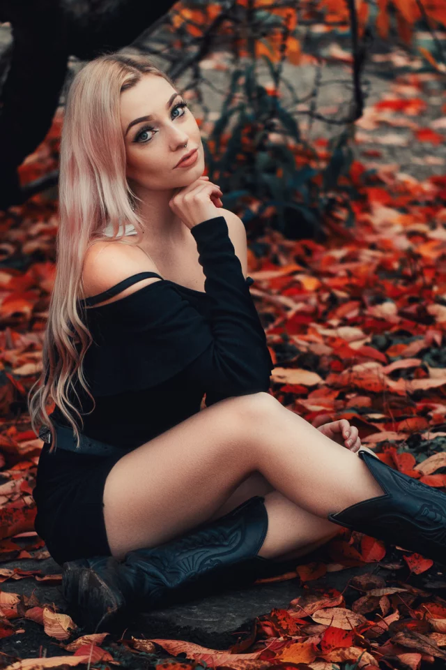 девушка, блондинка, сапоги, симпатичная