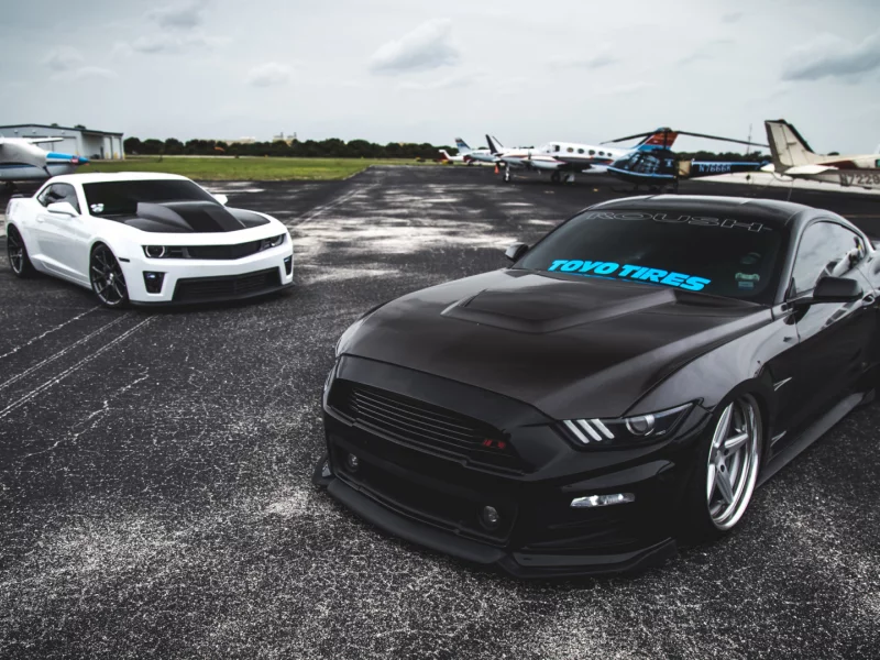 auto, chevrolet camaro, ford mustang
