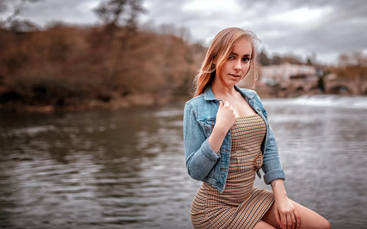 девушка, красивая, у реки
