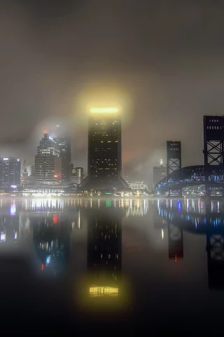 город, ночь