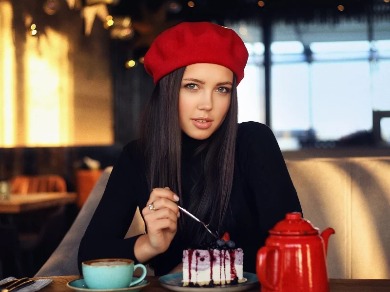 девушка, красивая, взгляд, в берете