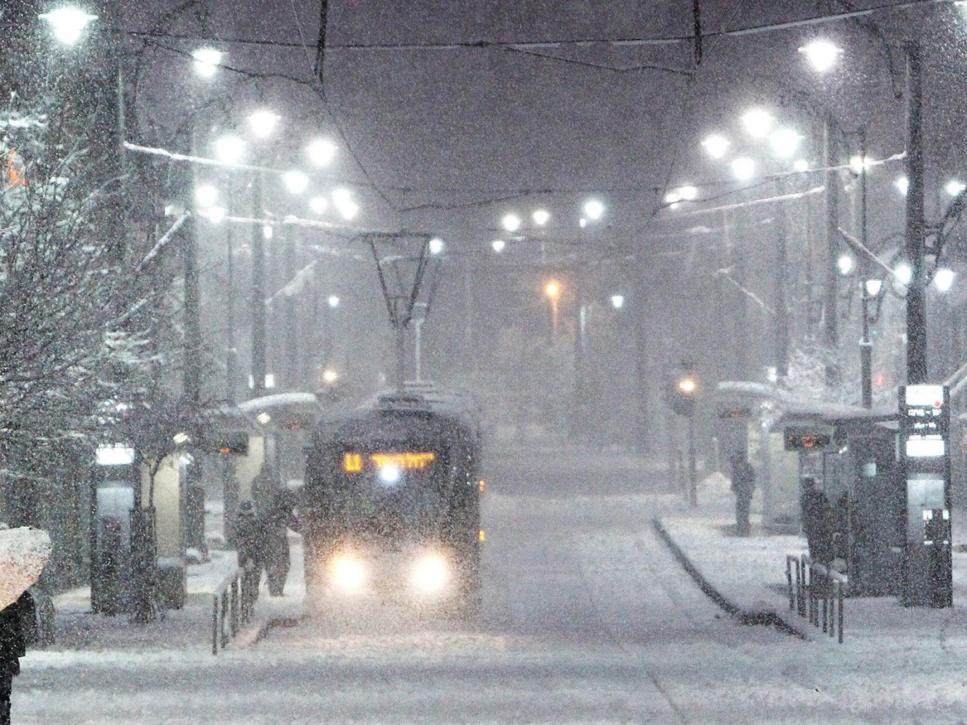 город, зима, трамвай