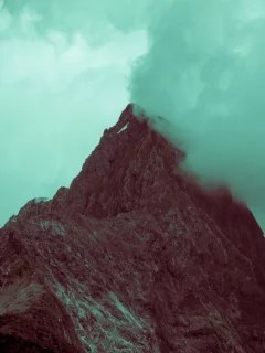 гора, вершина, облака