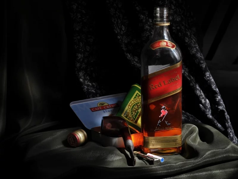 алкоголь, виски, johnnie walker, бутылка, трубка