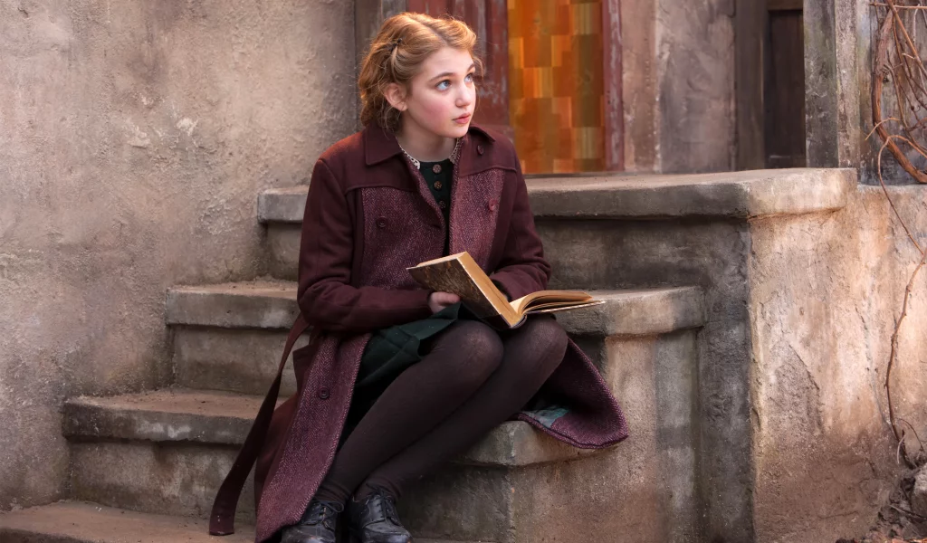 актриса, sophie nelisse