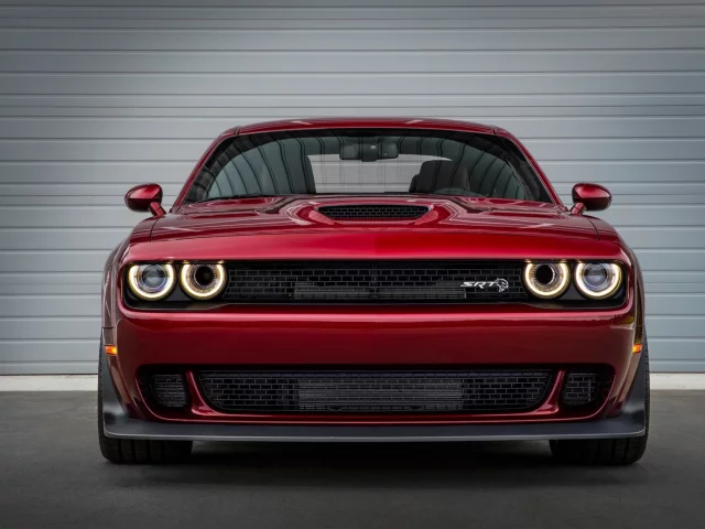 auto, dodge challenger srt