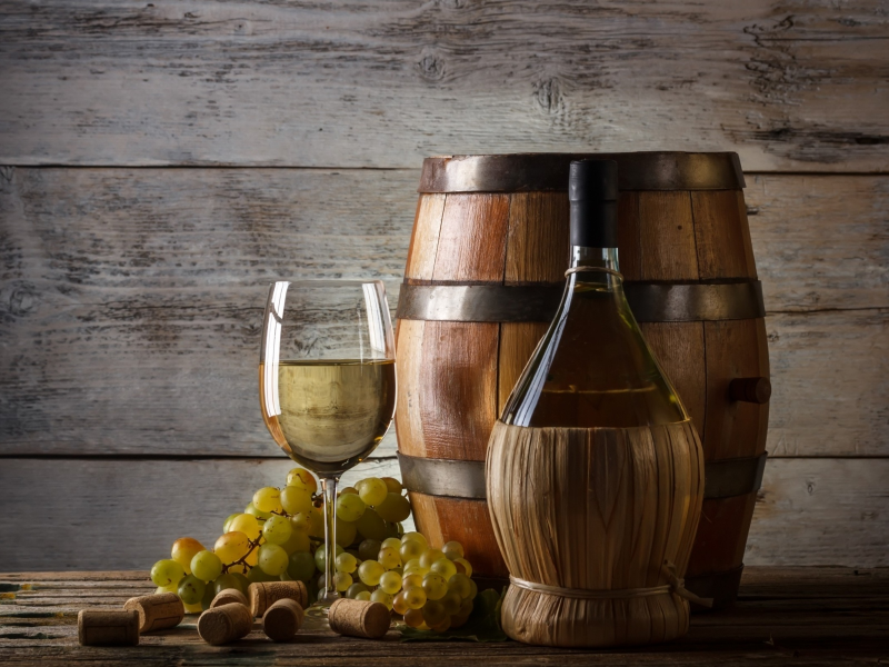 виноград, бочка вина