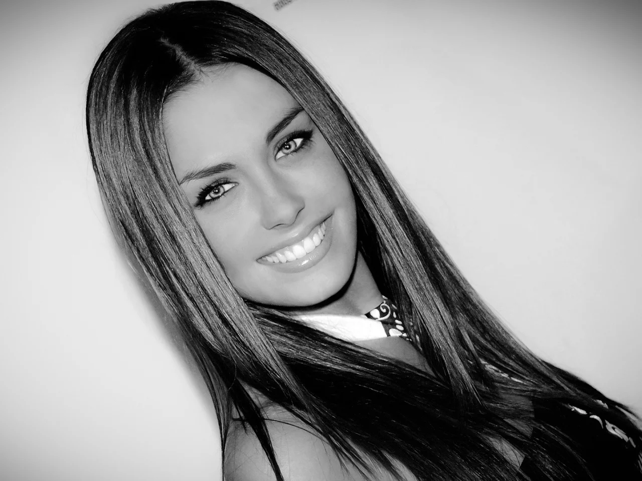 girl, beautiful, pretty, smile, portrait