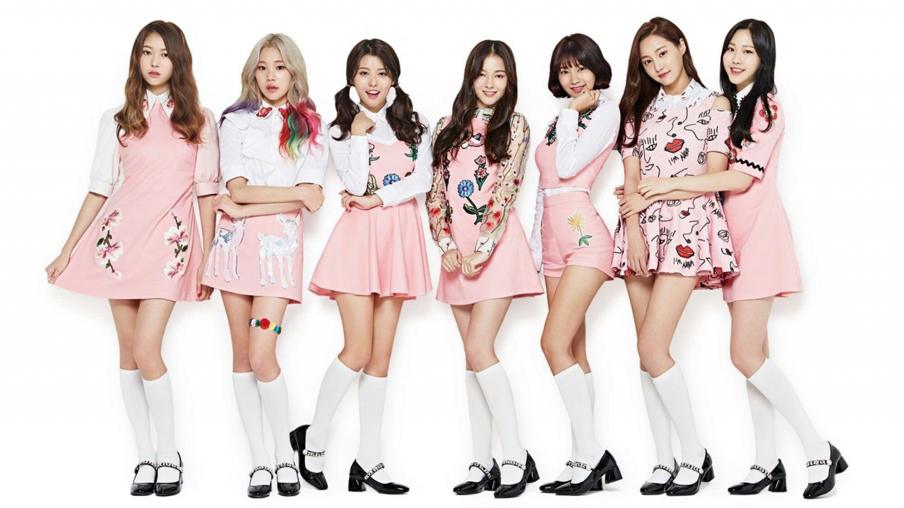 girls, asians, group, skirt, knee highs, beautiful