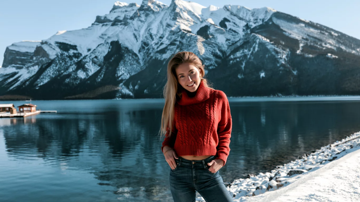 girl, beautiful, pretty, sweater, jeans, snow, mountains