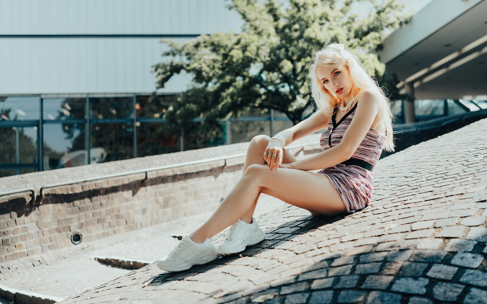 girl, sweet, beautiful, blonde, sneakers