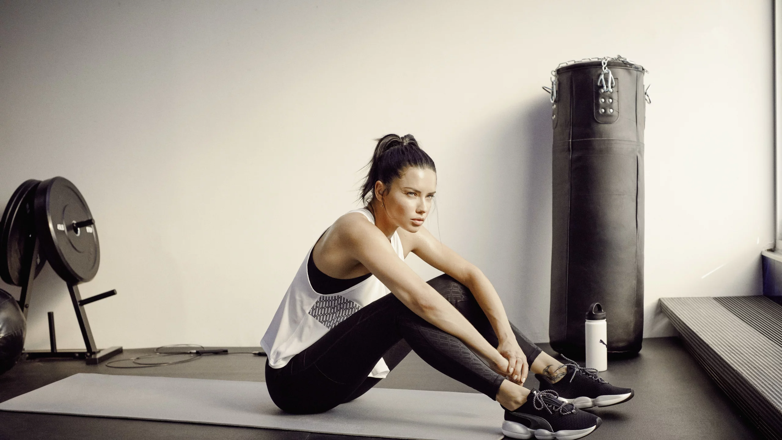 girl, beautiful, adriana lima
