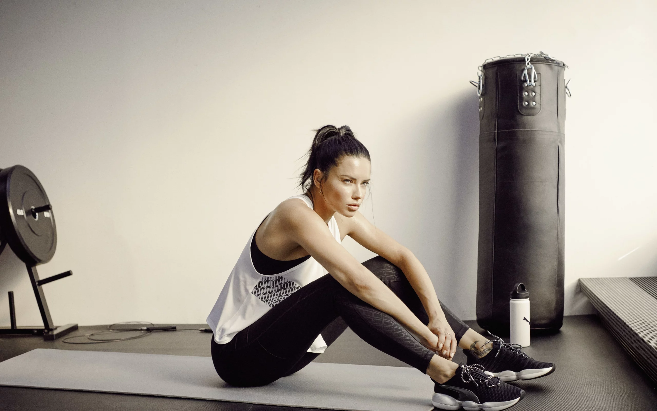 girl, beautiful, adriana lima
