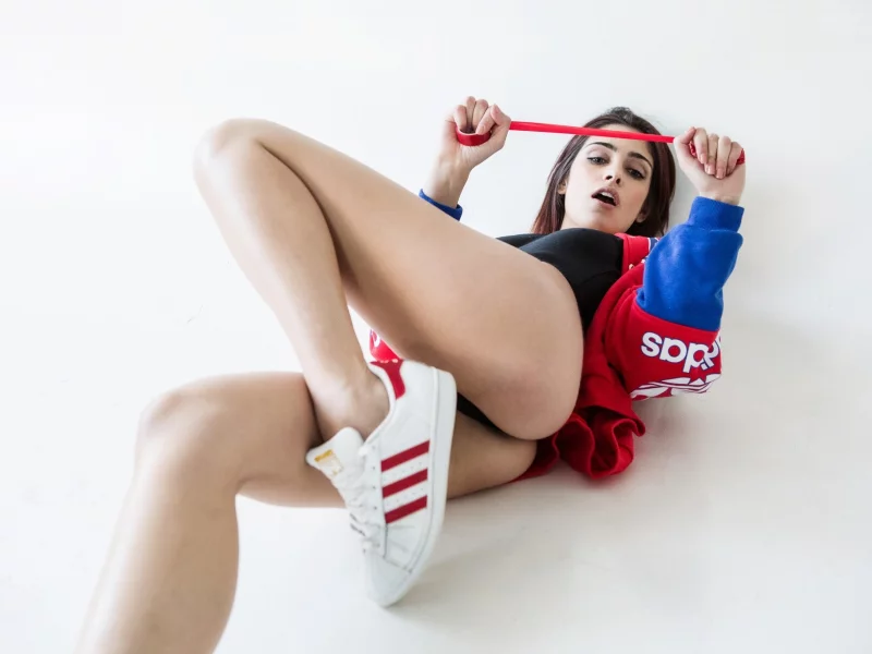 girl, sweetheart, ass, legs, sneakers