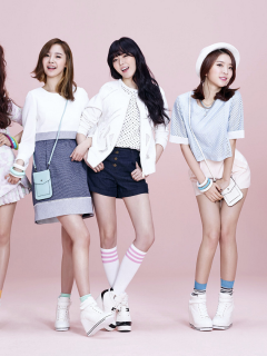 music, band, girls, asian, dal shabet, knee socks, shorts, skirt, sneakers