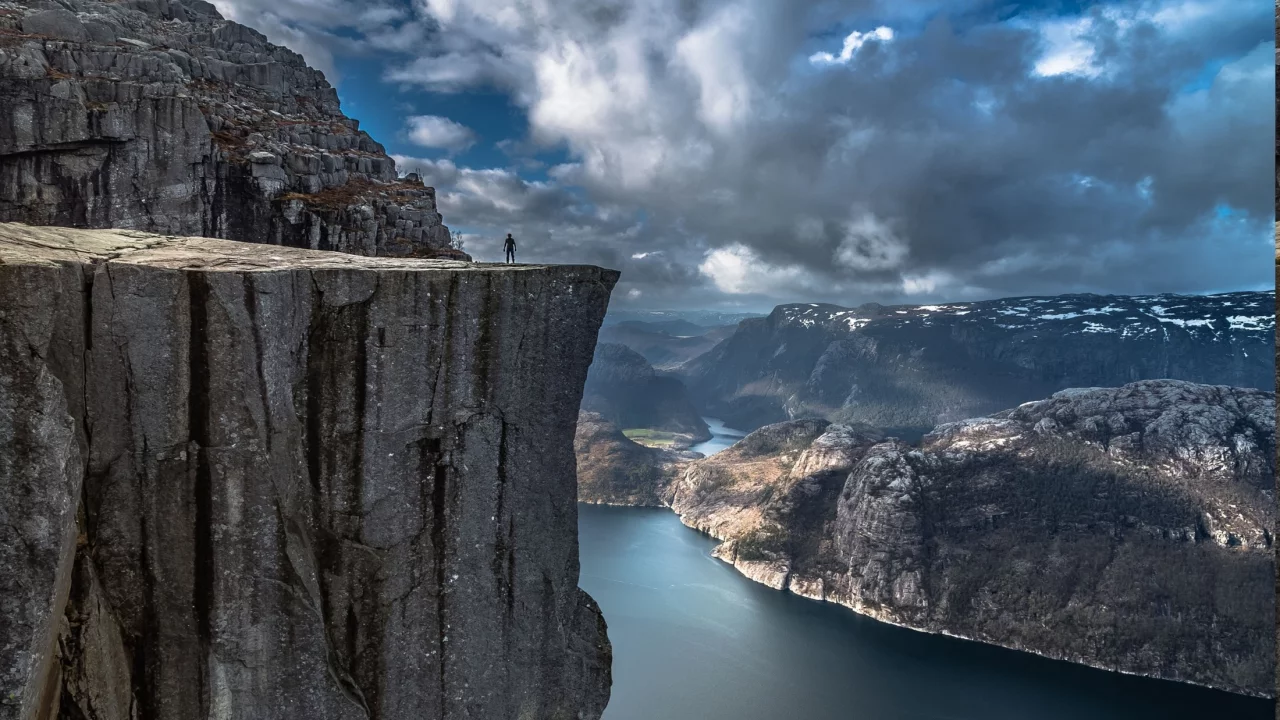 nature, landscape, fjord, alone, cliff, mountain, norway, preikestolen, sea, rock, calm, water, valley, europe, clouds