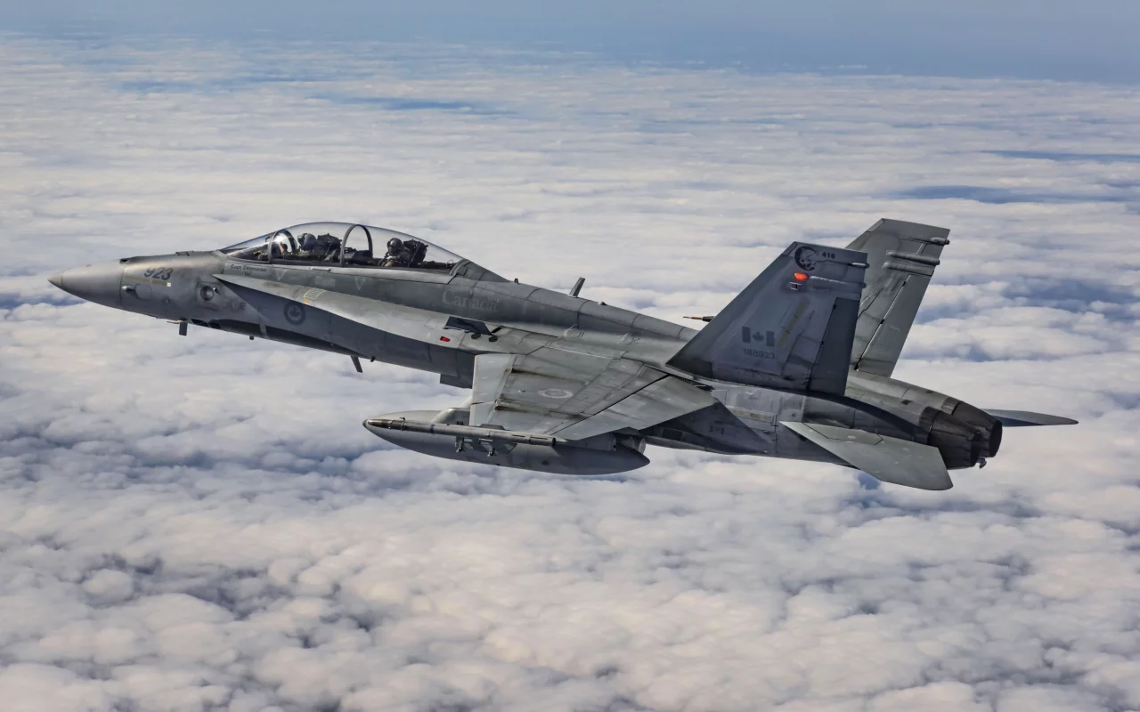 mcdonnell douglas, cf 18, hornet