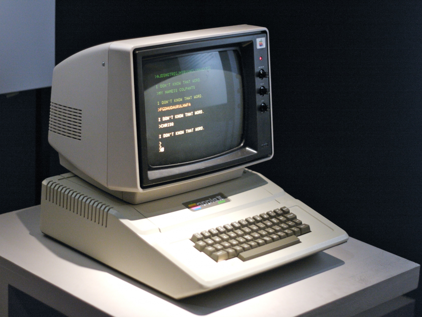 apple, mac, computer, monitor, old version, apple 2, evolution