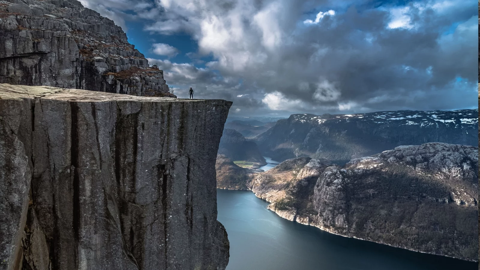 nature, landscape, fjord, alone, cliff, mountain, norway, preikestolen, sea, rock, calm, water, valley, europe, clouds