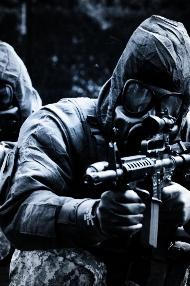 special forces, 28 weeks later, pistol, m4