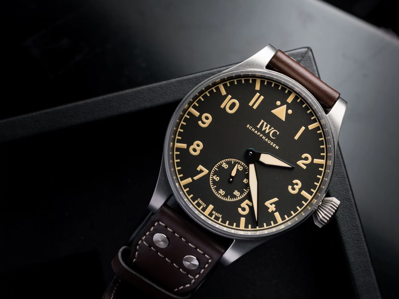 fashion, accessory, watch, analog watch, clock